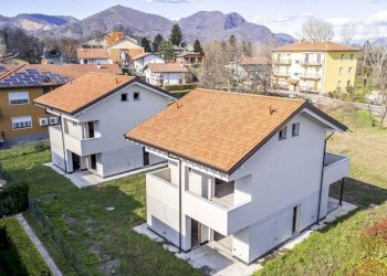 Vista - Villa via del Roccolo, Varese - foto 3
