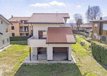 Vista - Villa via del Roccolo, Varese - foto 4