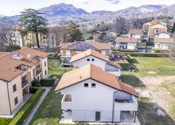 Vista - Villa via del Roccolo, Varese - foto 35