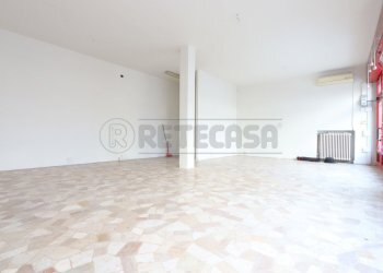 IMG_7618.JPG - Locale Commerciale Via Vincenzo Gonzati 2, Vicenza - foto 3