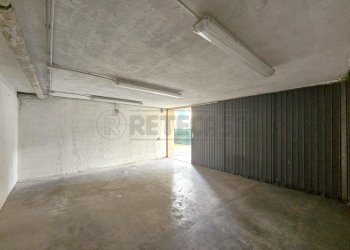 20240109_093525.jpg - Locale Commerciale Via Vincenzo Gonzati 2, Vicenza - foto 10