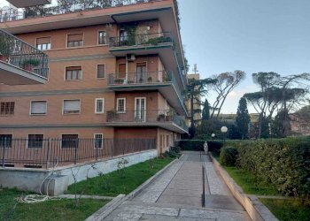 3ebb5016-1898-4f80-822d-e434c6a51bd2.JPG - Attic Via Portuense 532, Roma - photo 5