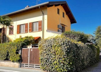 Porzione di casa Via Balossa, Novate Milanese - foto 1