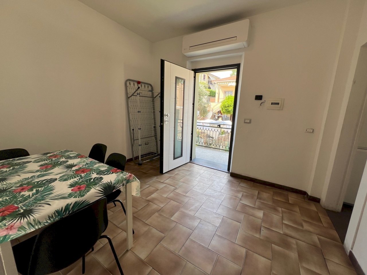 IMG_5733.jpg - Four-room apartment La Spezia - photo 2