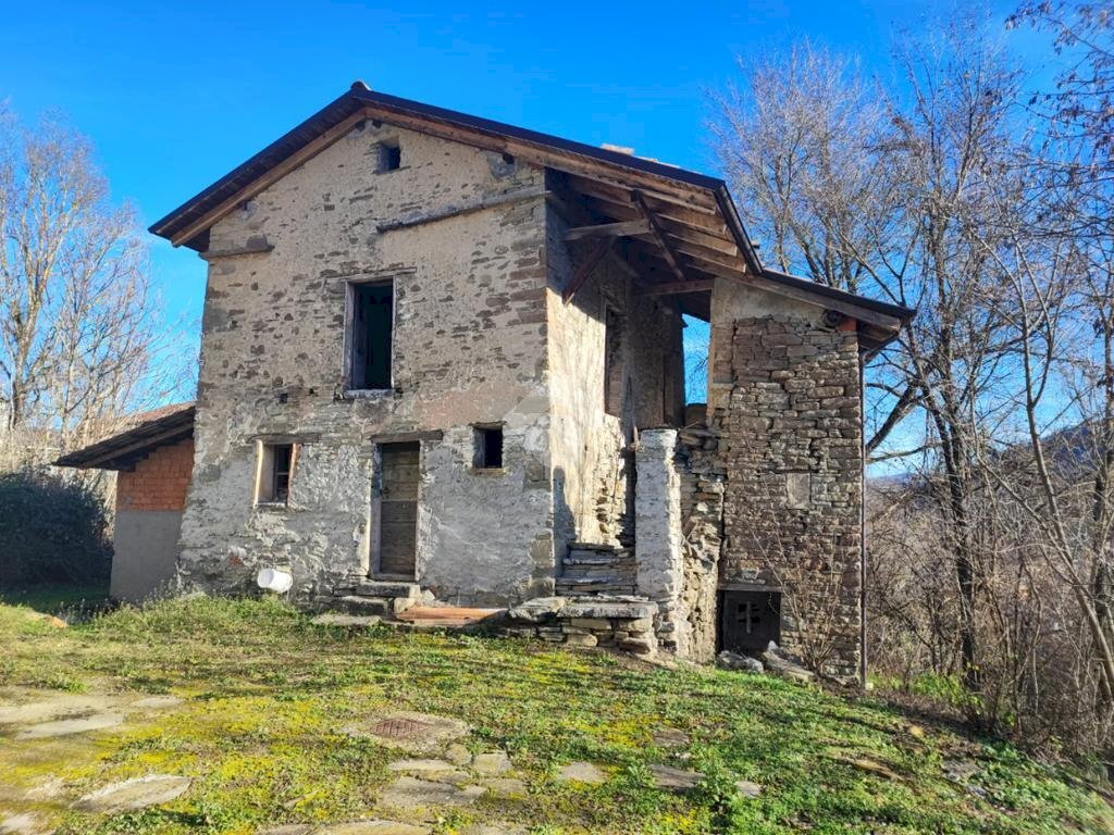 Rustic Frazione Marguata Superiore, San Sebastiano Curone - photo 1