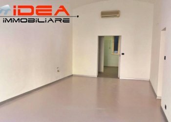 Ambiente 2 - Shop via Paolo Ferrari, Modena - photo 2