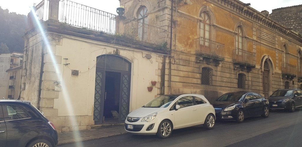 1.jpg - Commercial Premises Modica - photo 3