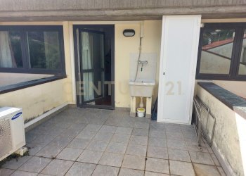 terrazzo da fuori.jpg - Appartamento Via Sette Ponti 11D, Reggello - foto 5