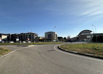 Negozio via San Carlo 15, Castel Guelfo di Bologna - foto 3