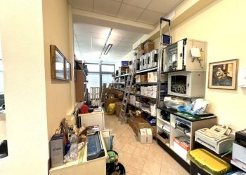 Negozio via San Carlo 15, Castel Guelfo di Bologna - foto 18