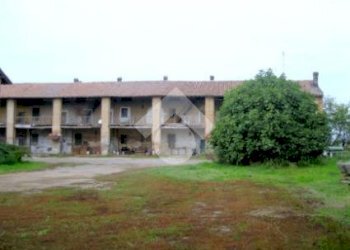 Independent house Cascina brambilla, Corbetta - photo 4