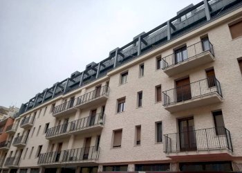 27 - Bilocale via Antonio Fogazzaro, 9, Milano - foto 1