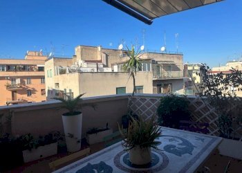 Balcone - Appartamento via Laura Mantegazza, Roma - foto 14