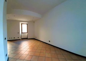 Stanza non arredata - Shop via Colombaro, Sondrio - photo 3