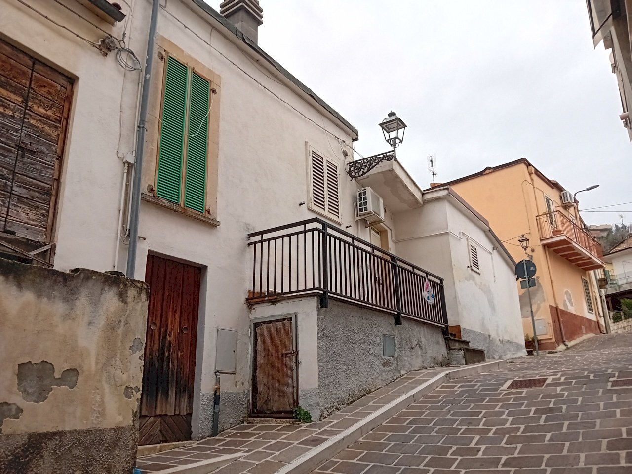 facciata - Casa indipendente Via Ospedale 19, Lettomanoppello - foto 1