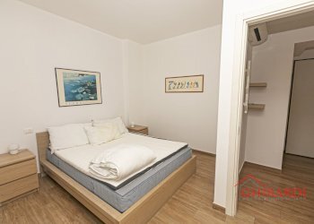 4.1 camera.jpg - Appartamento VIA ALFREDO D'ANDRADE 26, Genova - foto 11