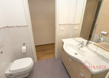 6.1 bagno.jpg - Appartamento VIA ALFREDO D'ANDRADE 26, Genova - foto 19