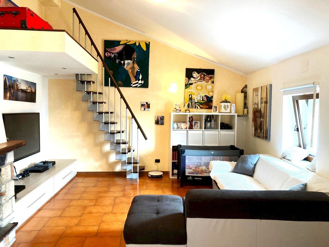 Zona giorno - Four-room apartment via Corrado e Giulio Venini 29, Porlezza - photo 1