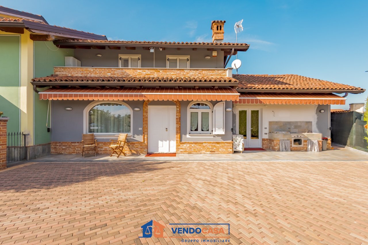 Casa indipendente Trinità - foto 1