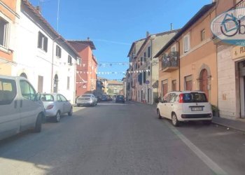 Commercial Premises via roma, Manziana - photo 2