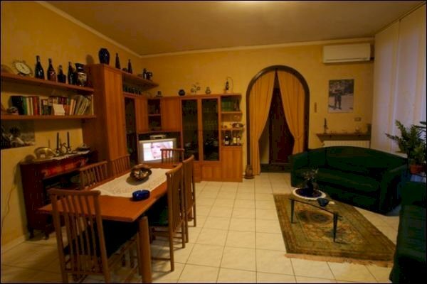 SOGGIORNO - Four-room apartment Arcola - photo 3