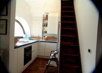 CUCINA - Appartamento Ameglia - foto 6