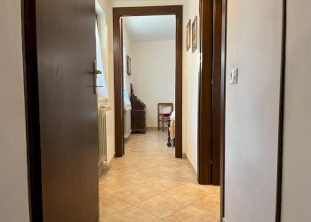 Trilocale Giano dell'Umbria - foto 11