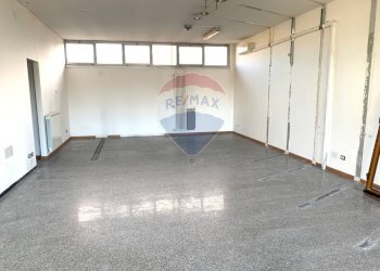 Locale Commerciale Via Provinciale, Dalmine - foto 8