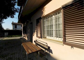 Casa indipendente Piazza Giulio Gabrielli, Ravenna (zona Roncalceci) - foto 1