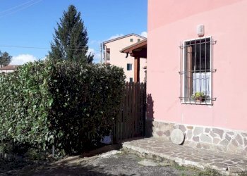 efb0dd18-1c6b-4c5d-a33f-744ed7cb29b1.jpg - Porzione di casa Ameglia - foto 13