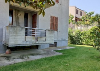 20220522_112028.jpg - Porzione di casa MONTECAMPANO, Amelia - foto 10