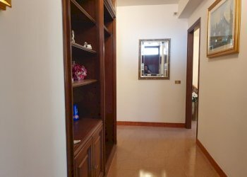 20220522_111748.jpg - Porzione di casa MONTECAMPANO, Amelia - foto 27