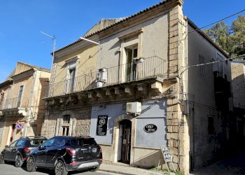 1.jpg - Villa Modica - foto 1