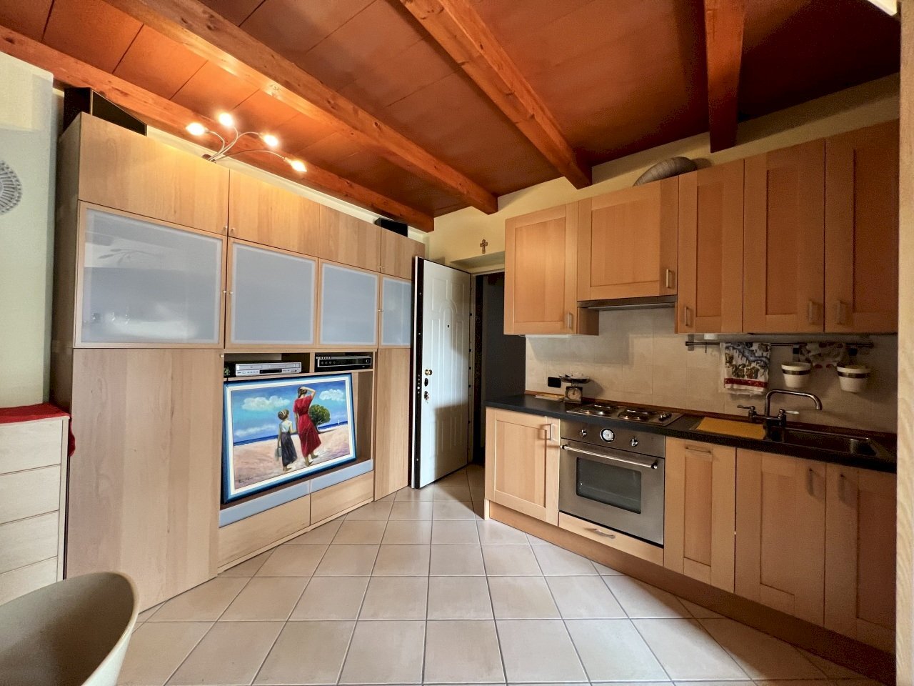 ingresso - Appartamento Piazza Marchetti 12, Laveno-Mombello - foto 1