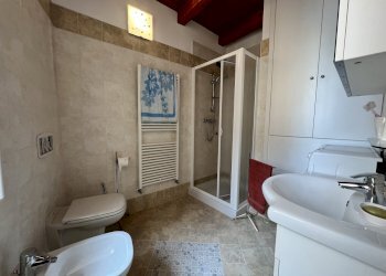 bagno - Appartamento Piazza Marchetti 12, Laveno-Mombello - foto 9