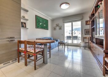 5f6de57f-cf1e-4530-91e1-681f00eb16f1 - Copia.jpg - Appartamento Via Eraldo Fico Virgola 80, Sestri Levante - foto 2