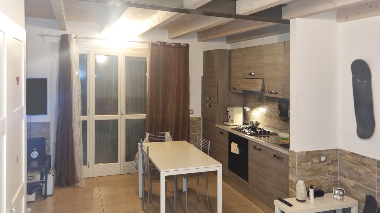 sala.jpg - Porzione di casa Reggio nell'Emilia - foto 2