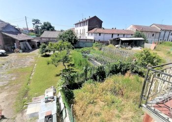 IMG-20230623-WA0004.jpg - Casale via adua 10, Pezzana - foto 4