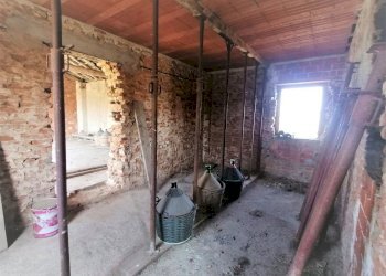 IMG-20230623-WA0009.jpg - Casale via adua 10, Pezzana - foto 8