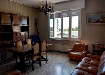 Villa strada Oleggio, 15, Novara (zona Pernate) - foto 6