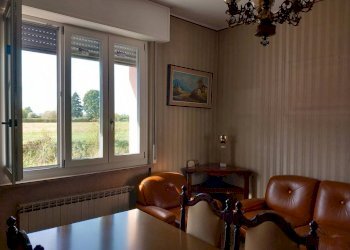 Villa strada Oleggio, 15, Novara (zona Pernate) - foto 7