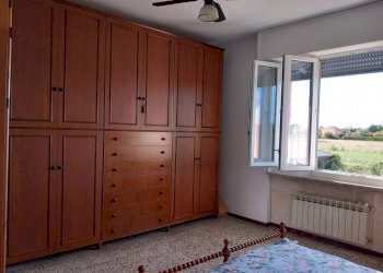 Villa strada Oleggio, 15, Novara (zona Pernate) - foto 17