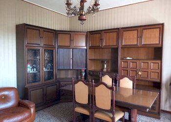 Salone - Villa strada Oleggio, 15, Novara (zona Pernate) - foto 17