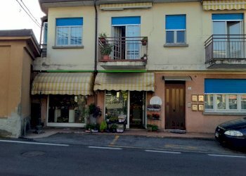 Commercial Activity via Montello, 10, Buguggiate - photo 2