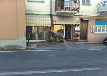 Commercial Activity via Montello, 10, Buguggiate - photo 8