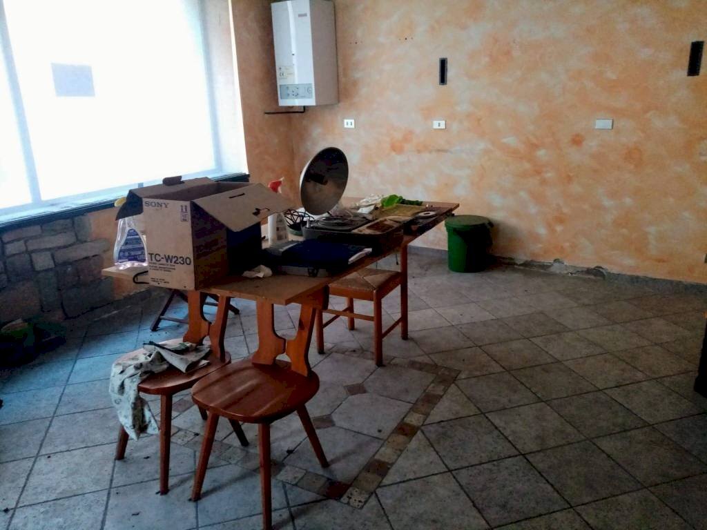 soggiorno - Casa indipendente via San Michele, Golasecca - foto 2