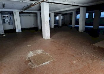 deposito - Negozio via Dobbiaco, Varese - foto 16