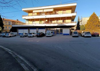 condominio - Negozio via Dobbiaco, Varese - foto 19