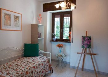 Camera da letto - Casa indipendente via Stefano Ribolzi, 13, Maccagno con Pino e Veddasca - foto 15