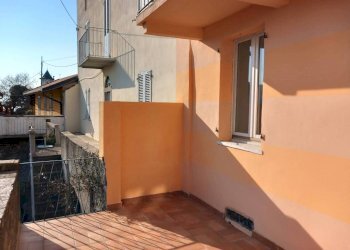 Balcone - Casa indipendente via Stefano Ribolzi, 13, Maccagno con Pino e Veddasca - foto 30